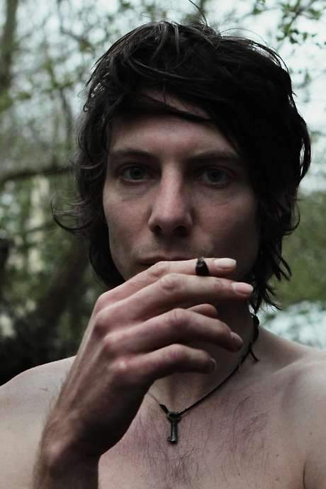    A young man has isolated himself in the countryside… Will he disappear completely, even to himself?  